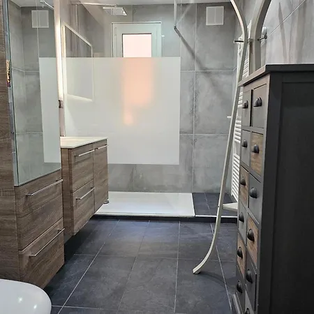 公寓 Michele Family - Centre - 2 Pieces Tranquille - A 150 M De La *